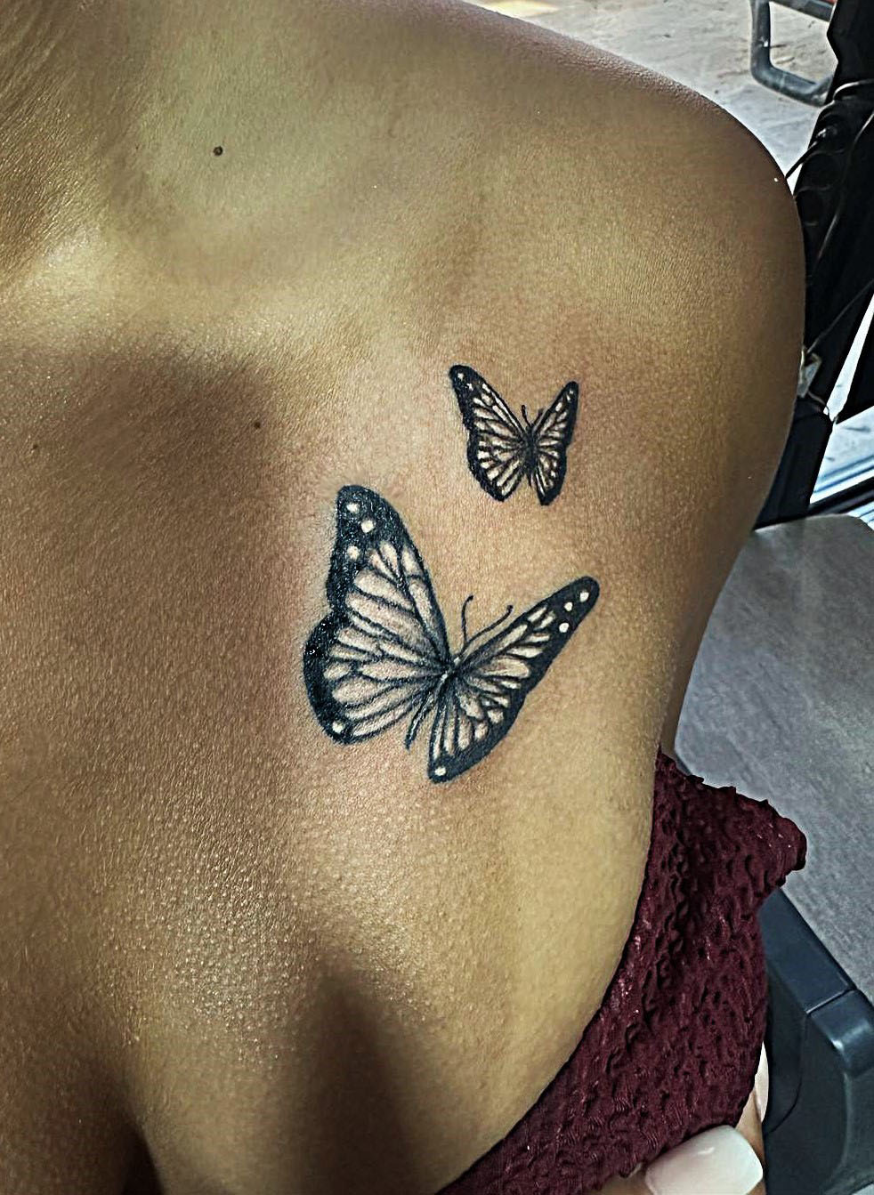 Çiçekler Kelebekler ve Böcek Dövmeleri