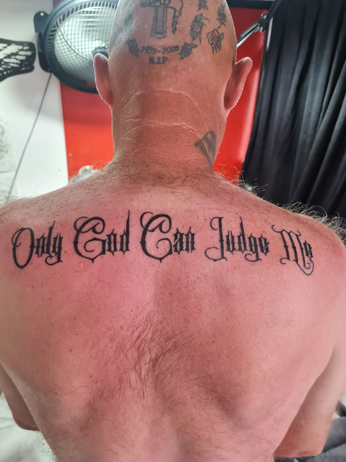 Sırt ve Sırt Ortası Dövmeler 